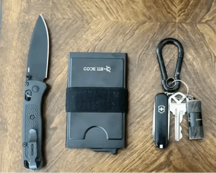 Code 118 Wallet customer Review Jocelyn M.